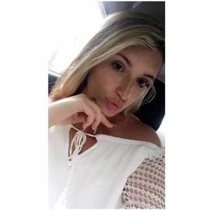 Meet your Posher, Chrissy